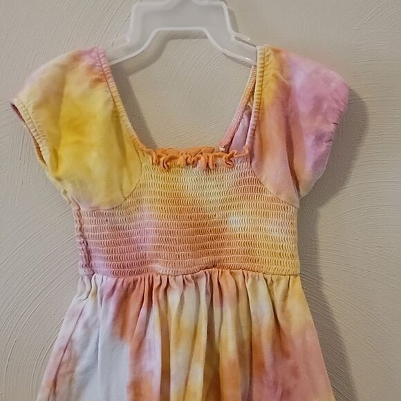 BURT'S BEES BABY TIE-DYE SMOCKED ORGANIC ROMPER JUMPSUIT, SIZE 6-9 MONTHS - Picture 2 of 7